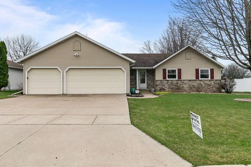 2003 Deer Haven Drive, Menasha, WI, 54952 | Card Image