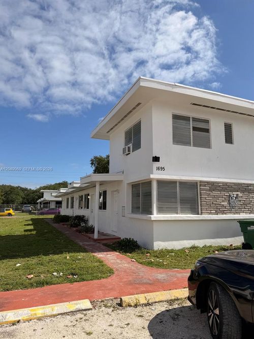 4-1695 Ne 150th St, Miami, FL, 33181-1023 | Card Image