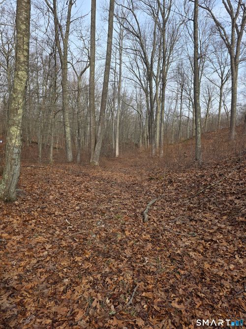 73 Chapman Beach Rd, Westbrook, CT, 06498-2143 | Card Image