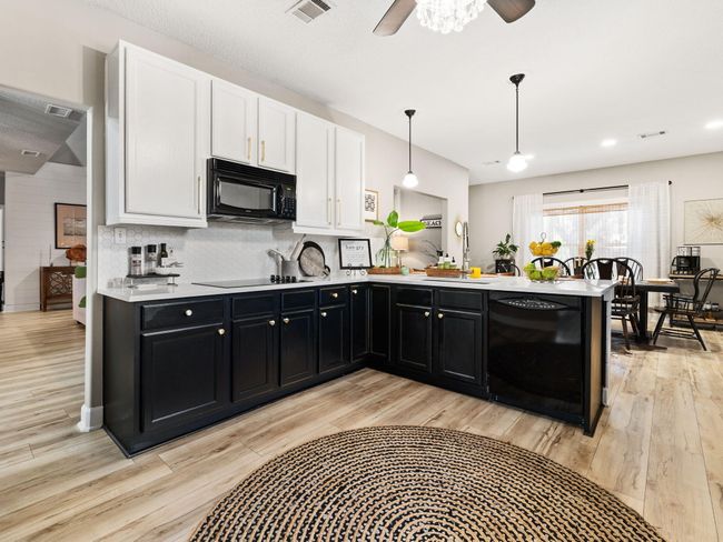 502 Windswept Blvd | Image 20