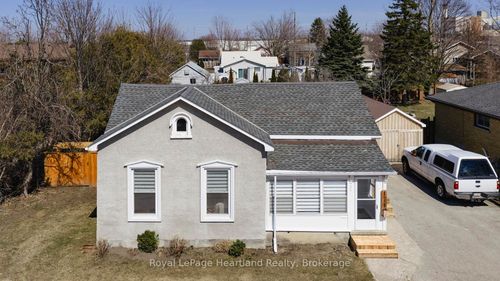 171 Huron Rd, Goderich, ON, N7A2Z7 | Card Image