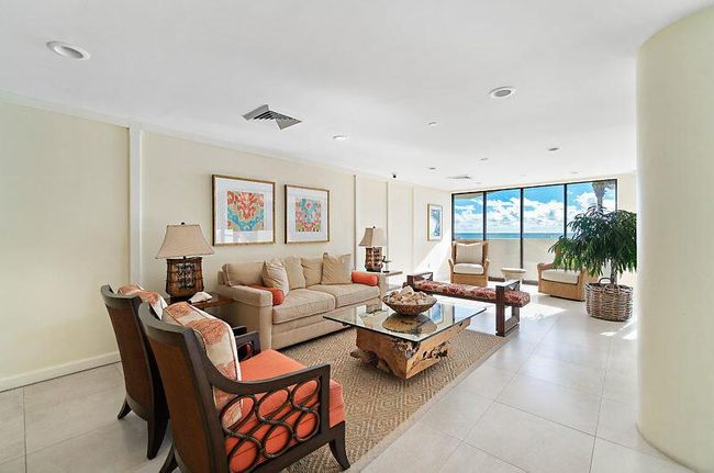 APT-11C - 5070 N Ocean Dr, Condo with 2 bedrooms, 2 bathrooms and null parking in Riviera Beach FL | Image 26