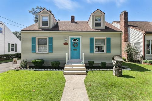 200 Ellsworth Ave, Springfield, MA, 01118-2261 | Card Image
