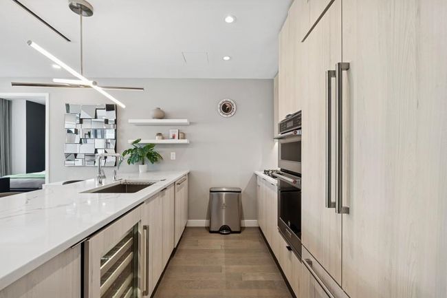 APT-517 - 800 Ave At Port Imperial Blvd, Condo with 2 bedrooms, 2 bathrooms and null parking in Weehawken NJ | Image 8