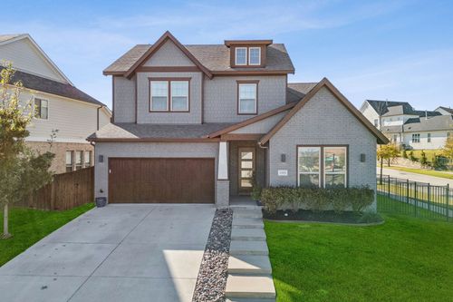 2000 Crescent St, Aledo, TX, 76008-1619 | Card Image