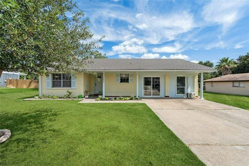 1004 Dominik Dr, College Station, TX, 77840-3614 | Card Image
