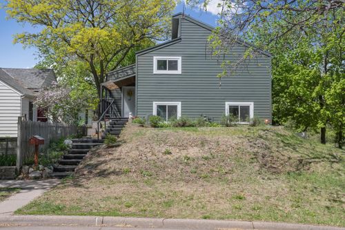 613 Cromwell Ave, Saint Paul, MN, 55104-4910 | Card Image