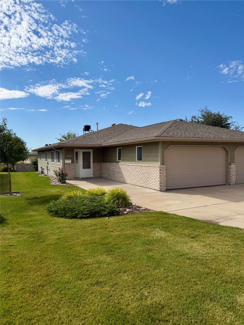 4514 12th Ave S, Great Falls, MT, 59405-8033 | Card Image