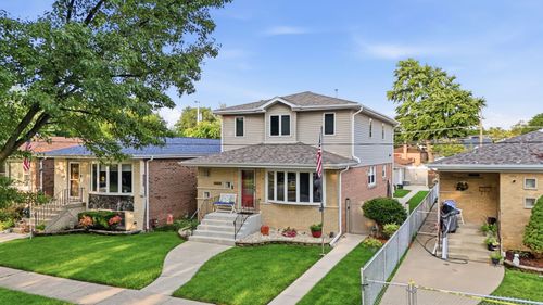 11001 S Albany Ave, Chicago, IL, 60655-2209 | Card Image