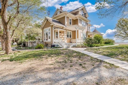 24281 31st Rd, Arkansas City, KS, 67005-5880 | Card Image