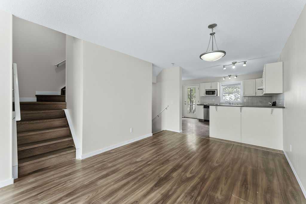 Residential in High River 4