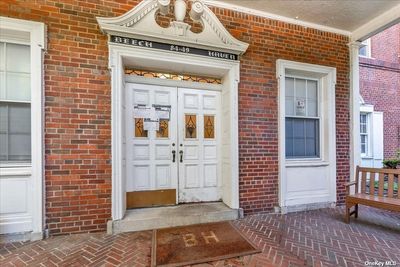 Front Entrance | Image 2