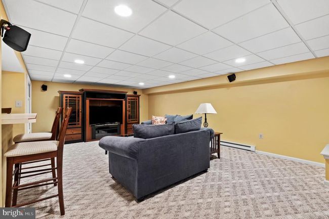 6 Windrose Cir, House other with 5 bedrooms, 3 bathrooms and null parking in DOYLESTOWN PA | Image 43