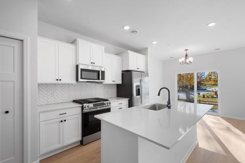 1536 Trellis Ln, Saint Paul, MN, 55101 | Card Image