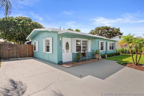 503 N Pennock Ln, Jupiter, FL, 33458-4028 | Card Image