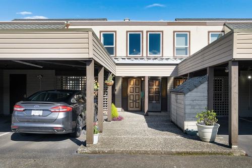 203-45875 Cheam Ave, Chilliwack, BC, V2P1N7 | Card Image