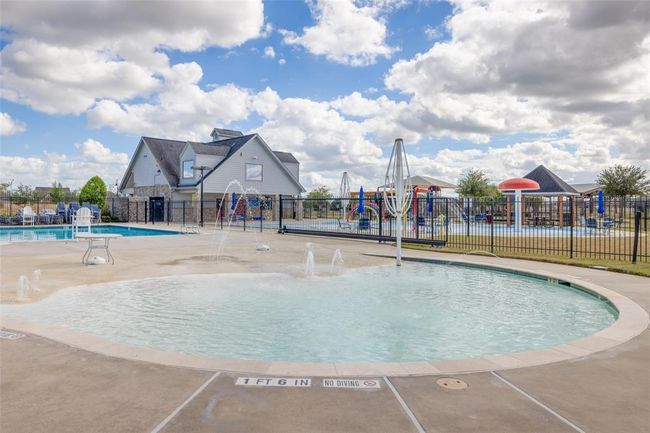 2619 American Ruby Dr, House other with 4 bedrooms, 2 bathrooms and 2 parking in Rosharon TX | Image 25
