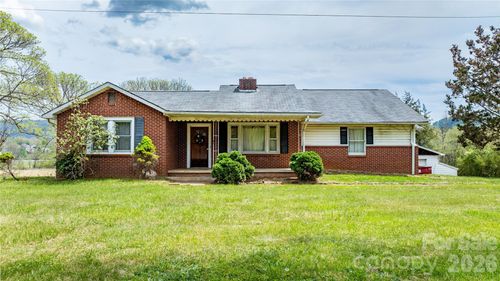 1720 Cane Creek Rd, Fletcher, NC, 28732-7426 | Card Image