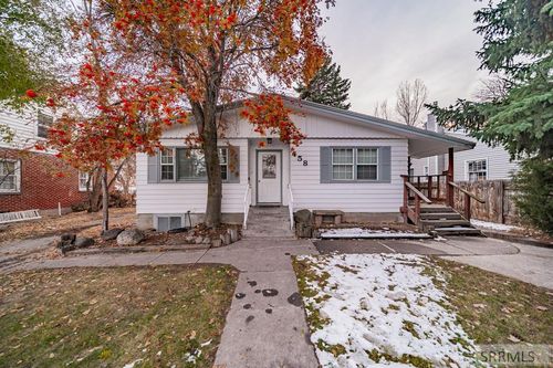458 6th Street, Idaho Falls, ID, 83401 | Card Image