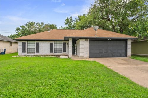3300 Dallis Dr, College Station, TX, 77845-5921 | Card Image