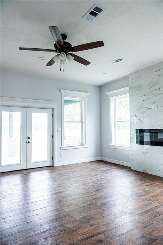 3970 Champions Ct, House other with 4 bedrooms, 3 bathrooms and 2 parking in Port Arthur TX | Image 5