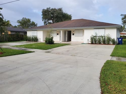 10372-10372 Nw 10th Ave, Miami, FL, 33150-1015 | Card Image