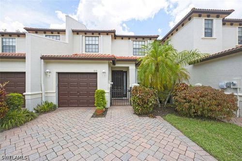 7631 Bristol Cir, NAPLES, FL, 34120-0690 | Card Image