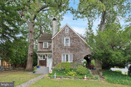 15 Oakland Rd, BROOMALL, PA, 19008-2423 | Card Image