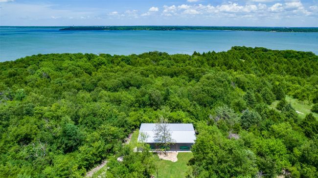 Drone / aerial view of the lake | Image 39