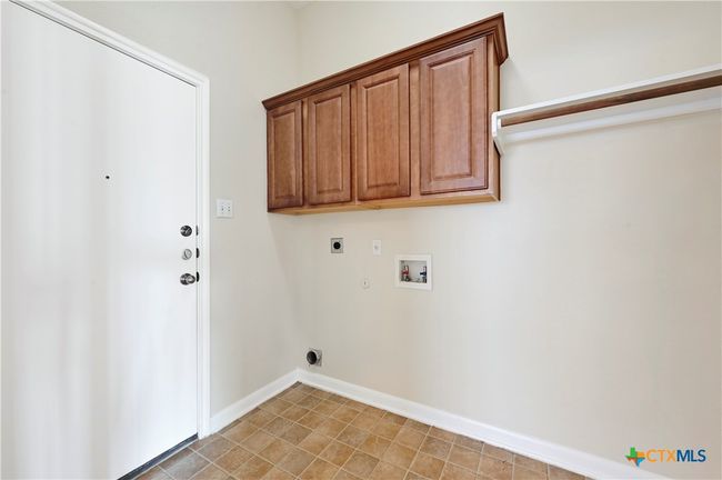 1691 Stone Rim Loop, House other with 3 bedrooms, 2 bathrooms and null parking in Buda TX | Image 21