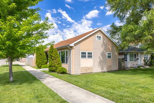 1700 N 37th Ave, Stone Park, IL, 60165-1040 | Card Image