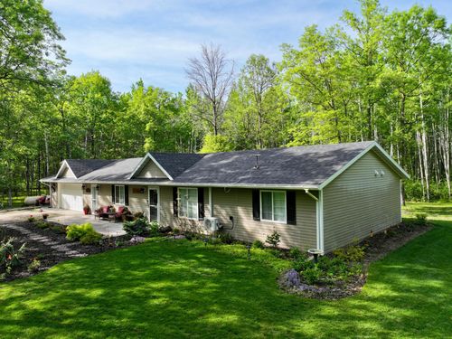 33798 Twin Oaks Trl W, Motley, MN, 56466-6602 | Card Image