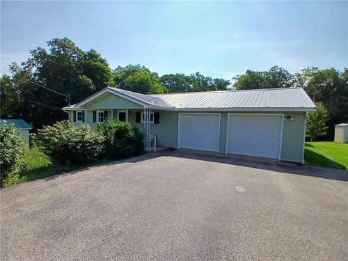 136 Hoffer Plan Rd, Stahlstown, PA, 15687-1101 | Card Image