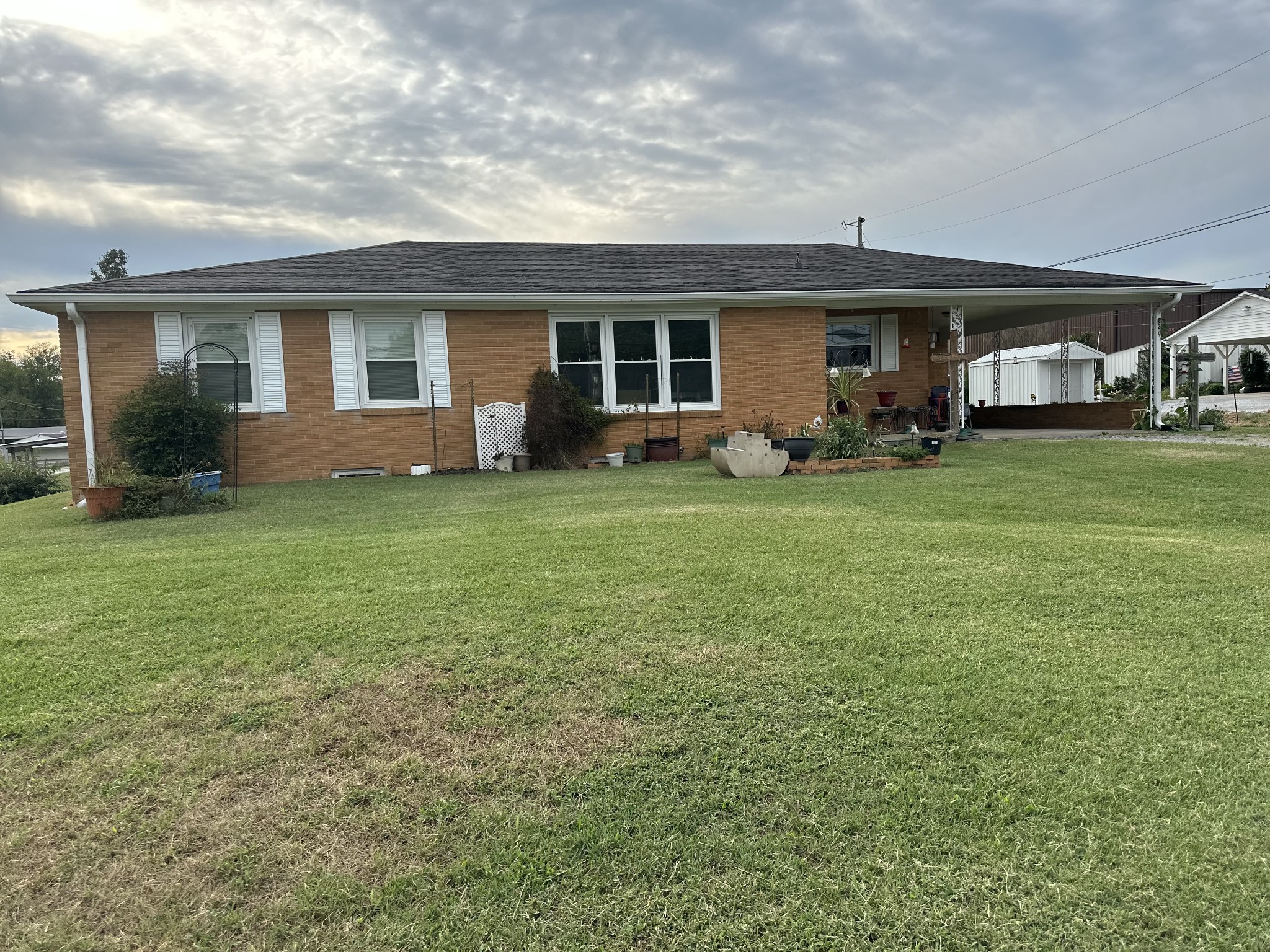 Edgewood St, Alexandria, TN 37012