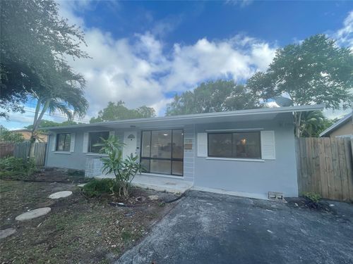 730 Ne 23rd Pl, Pompano Beach, FL, 33064-5524 | Card Image
