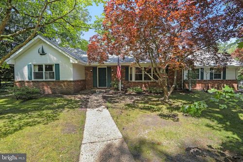 5 Elm Ct, MEDFORD, NJ, 08055-8830 | Card Image