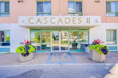 213-41 Markbrook Lane, Etobicoke, ON, M9V5E6 | Card Image