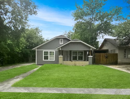 3116 6th Ave, Fort Worth, TX, 76110-3802 | Card Image