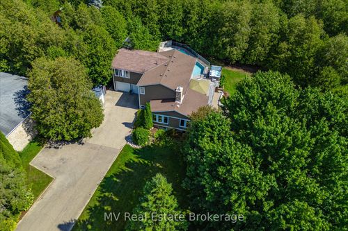 453 Mill St, Elora, ON, N0B1S0 | Card Image