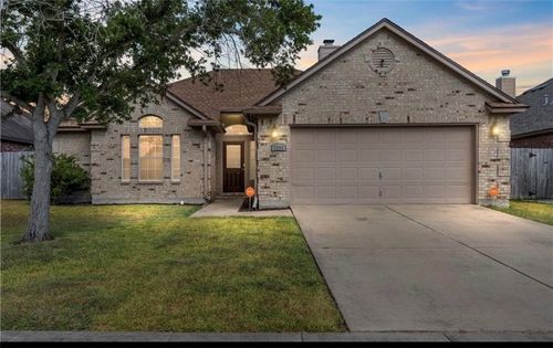 7221 Lindenwood Dr, Corpus Christi, TX, 78414-6240 | Card Image