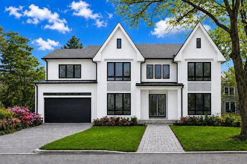 544 Saw Mill Brook Pkwy, Newton, MA, 02459-3617 | Card Image