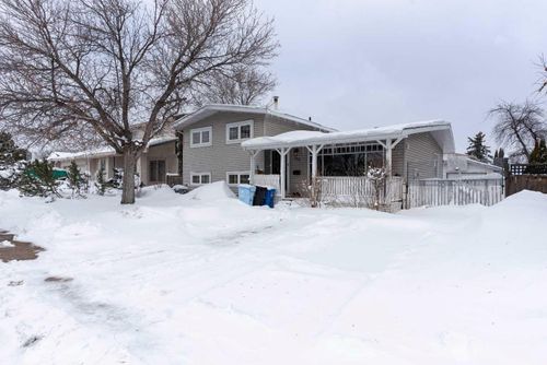 108 Robin Cres, Fort Mcmurray, AB, T9H2W3 | Card Image