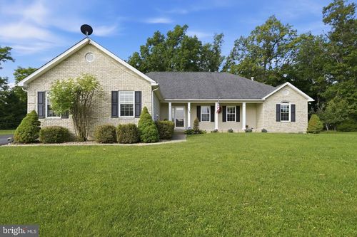 109 Christo Rey Dr, CLEAR BROOK, VA, 22624-1359 | Card Image