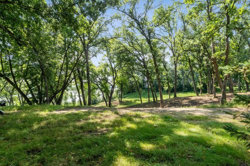 4033 Rosewood Ln Se, Alexandria, MN, 56308-4203 | Card Image