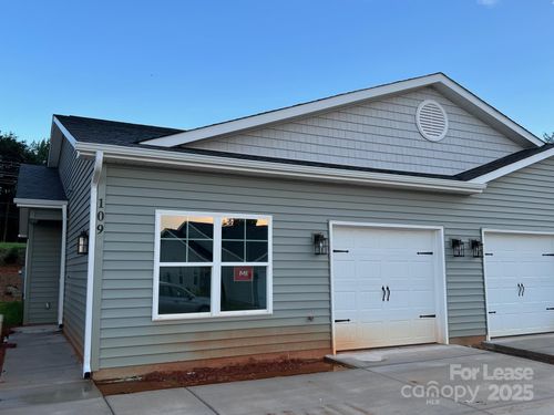 109 Brawley Villas Pl, Mooresville, NC, 28117-9336 | Card Image