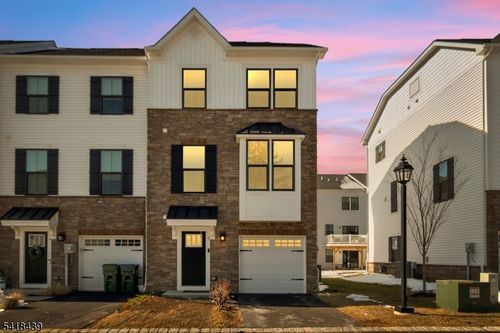 5 Saw Mill Cir, Hackettstown, NJ, 07840-1386 | Card Image