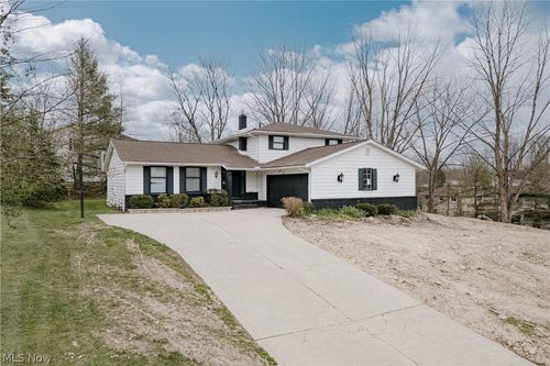 5880 Deepwood Trl, Solon, OH, 44139-2565 | Card Image