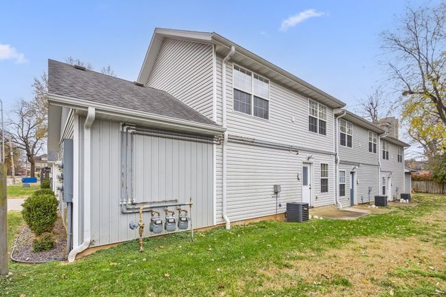 Exterior | Image 12