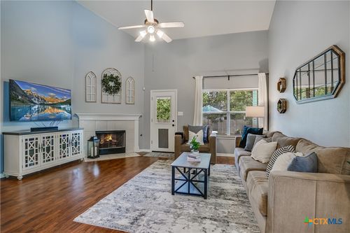 1122 Boxwood Loop, Georgetown, TX, 78628-5236 | Card Image