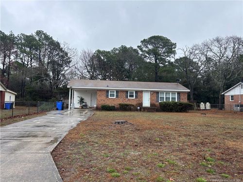 2153 Redstone Dr, Fayetteville, NC, 28306-2155 | Card Image